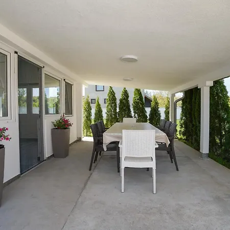 Champions Apartmán Kladovo